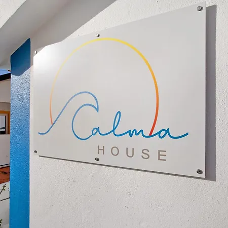 Calma House